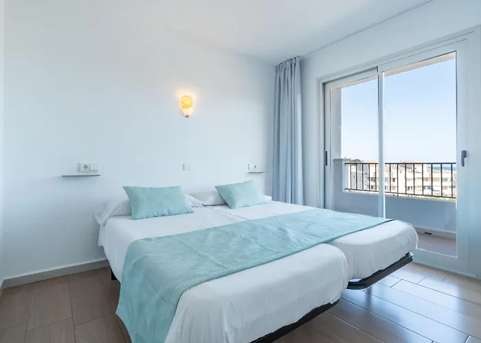 Апартаменты La Perla Negra *