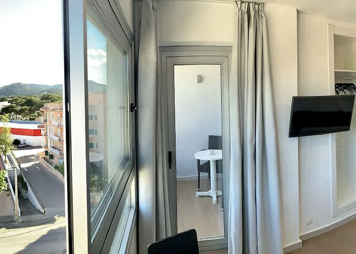 La Perla Negra カラ・ラトハダ